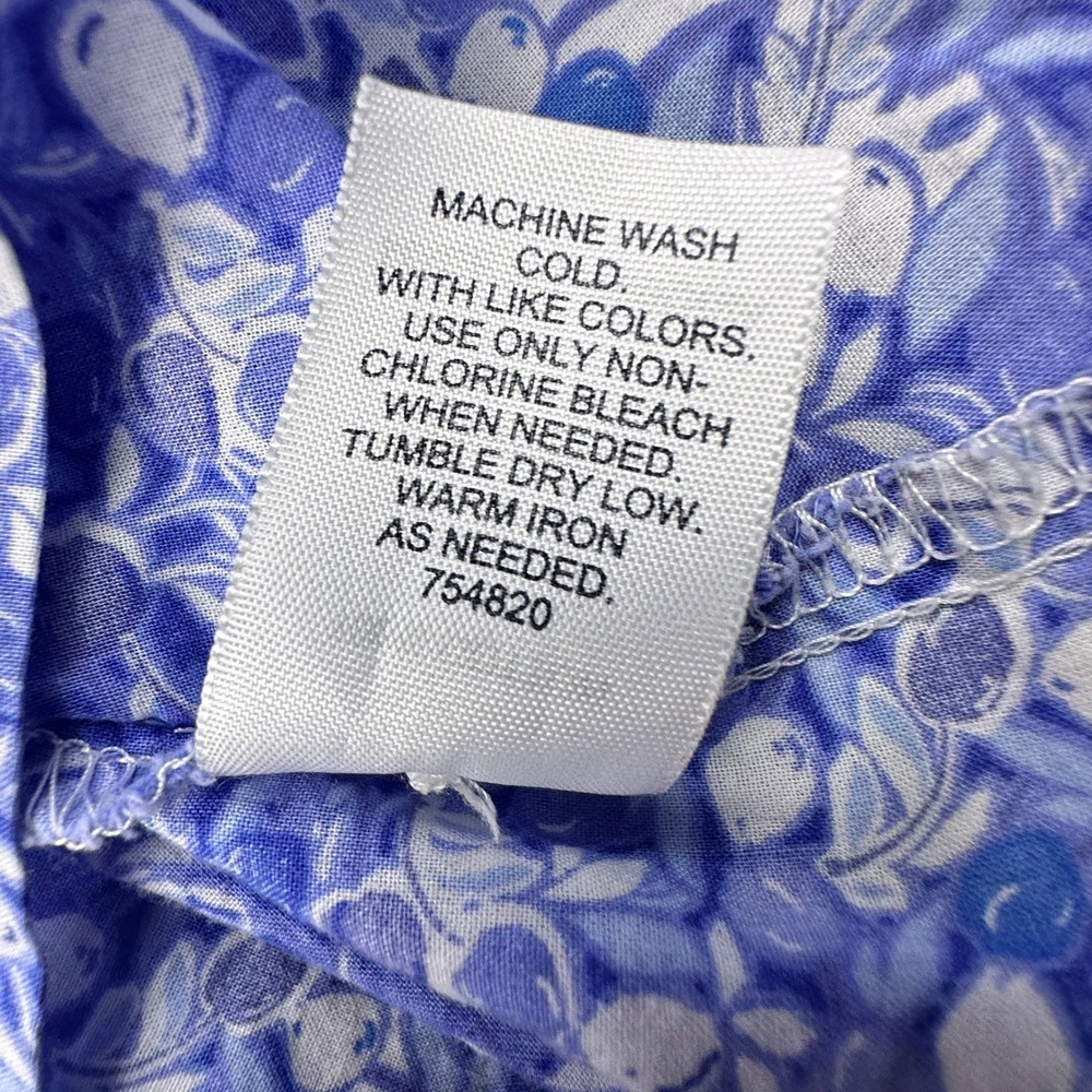 St Johns Bay Womens Blue Floral Berry Print 100% Cotton Button Down Shirt Large - Picture 14 of 15